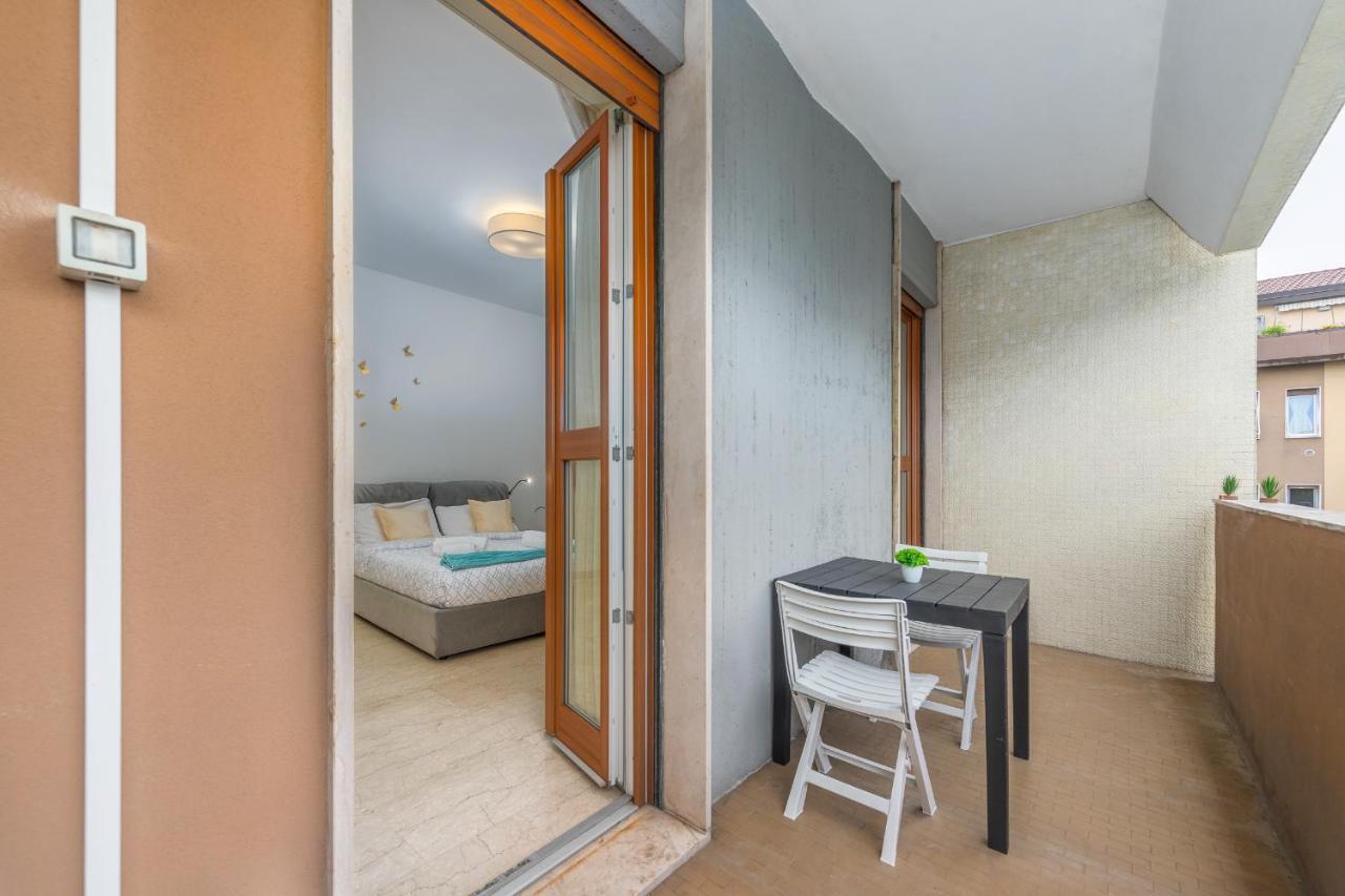 Niguarda-Zara Xxl Home,Two Balconies,Wifi,Family Milan Extérieur photo