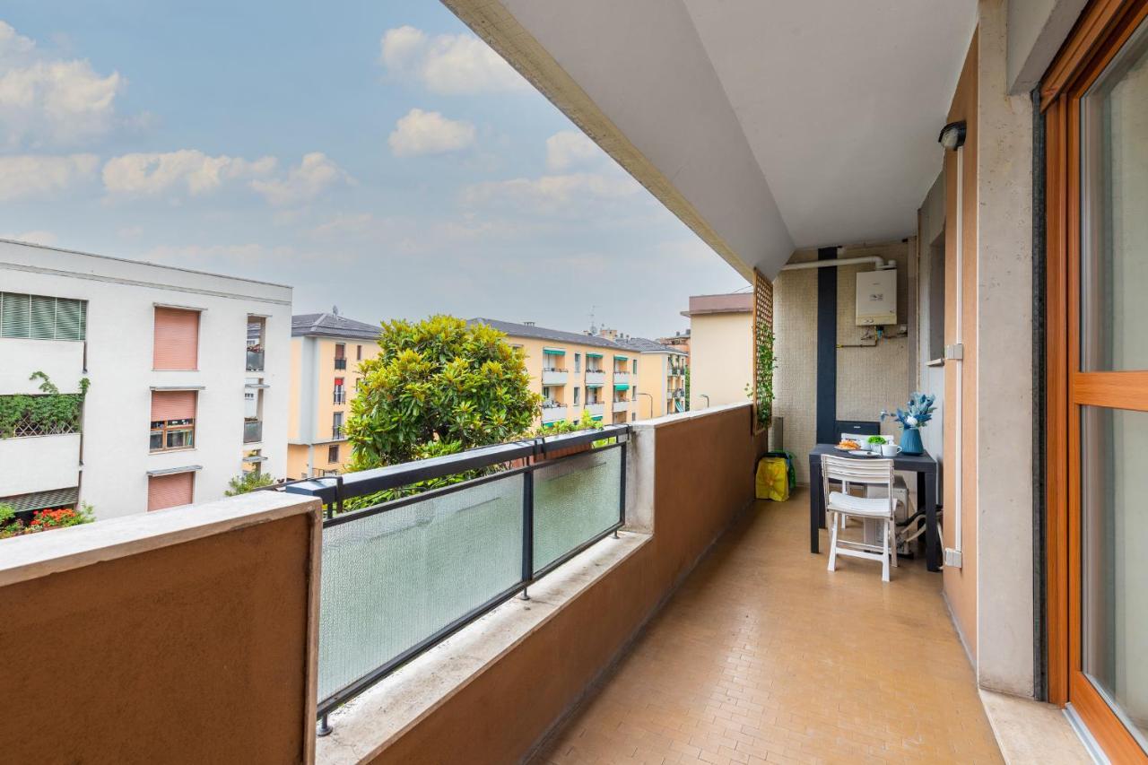 Niguarda-Zara Xxl Home,Two Balconies,Wifi,Family Milan Extérieur photo